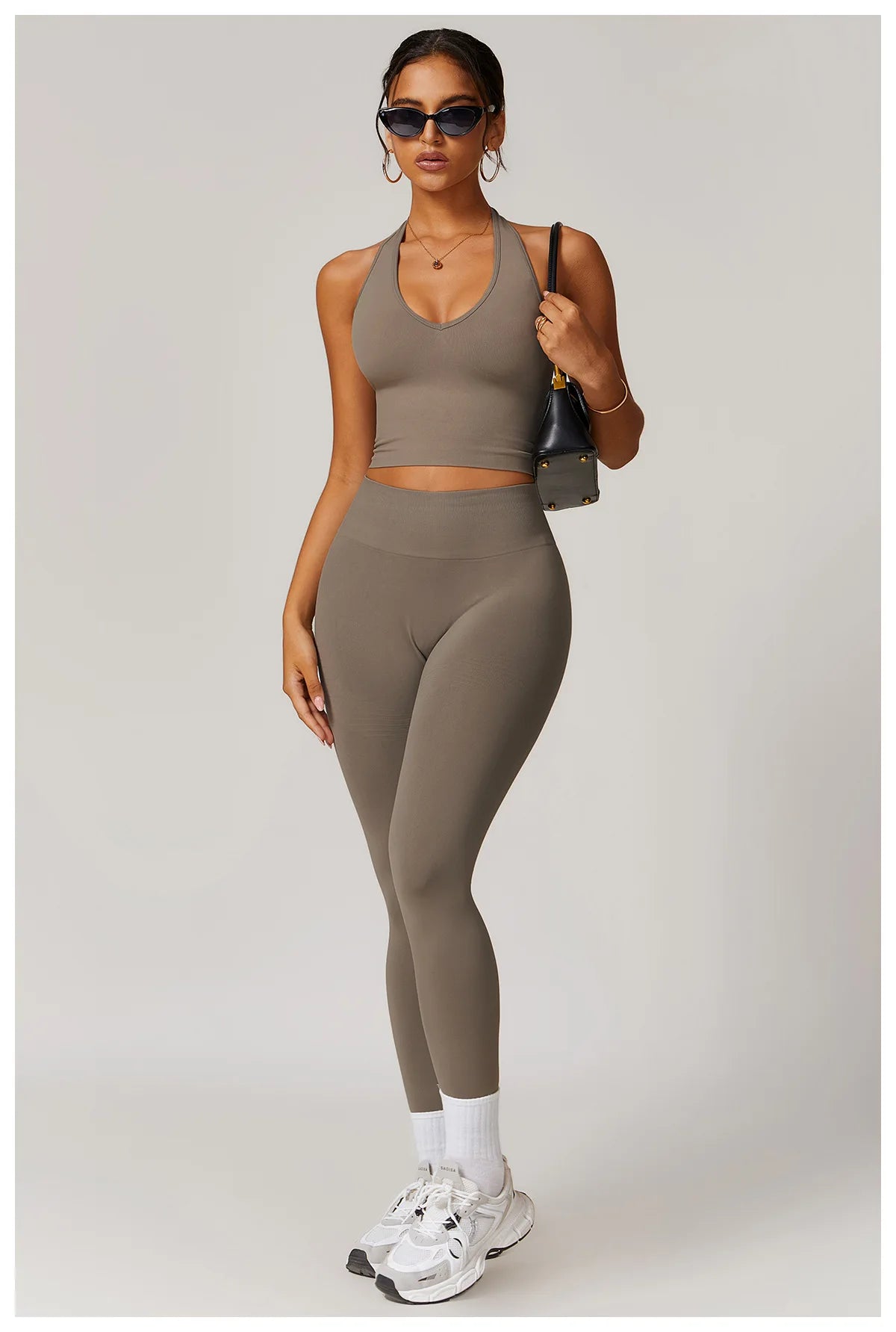 Top Élyaa — Sport, fitness & Yoga